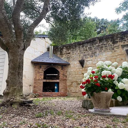 Logis Huit Clos Calme Et Romantique Proche Saumur Le Coudray-Macouard Extérieur photo