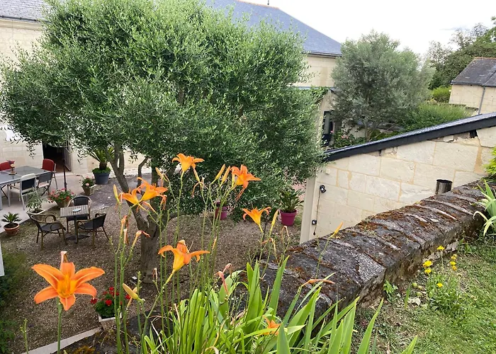 Logis Huit Clos Calme Et Romantique Proche Saumur