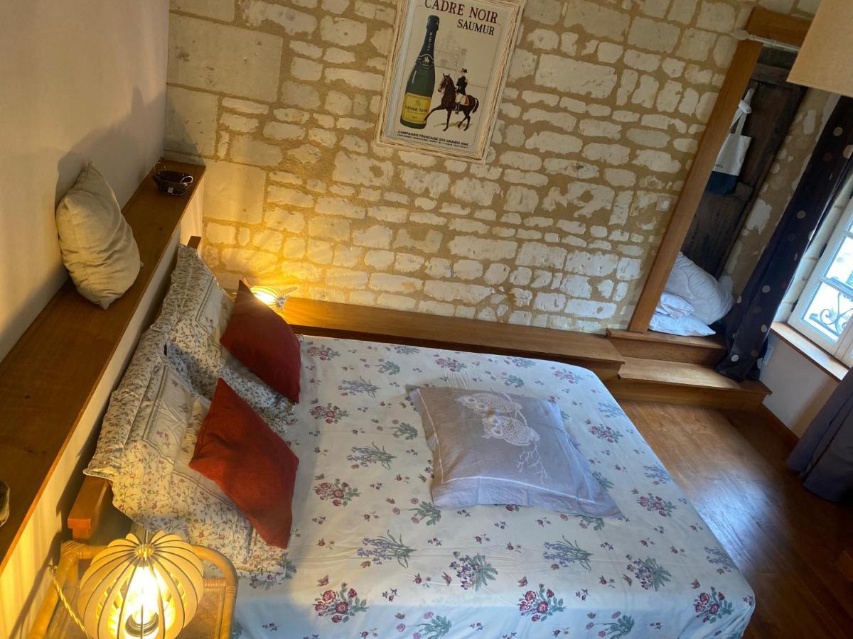 Casa de Férias Logis Huit Clos Calme Et Romantique Proche Saumur *