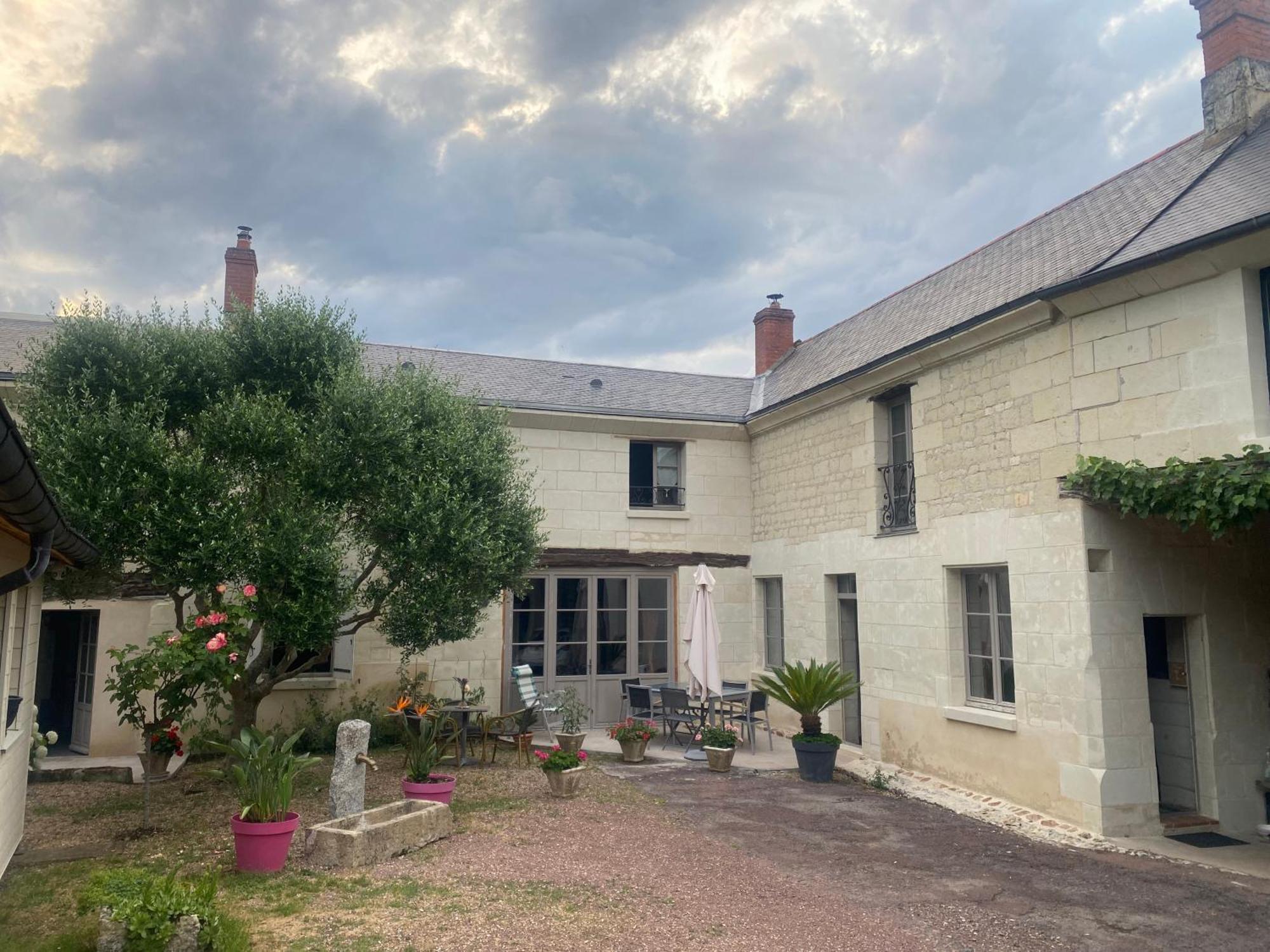 Logis Huit Clos Calme Et Romantique Proche Saumur * Le Coudray-Macouard